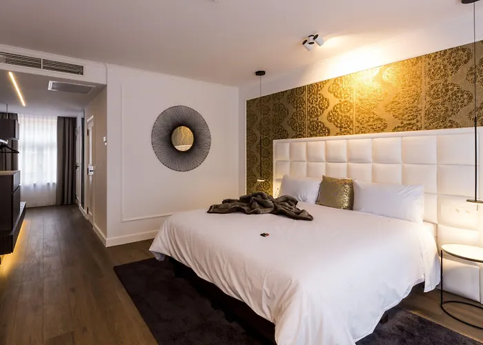 Antwerp Dog Friendly Lodging and Hotels